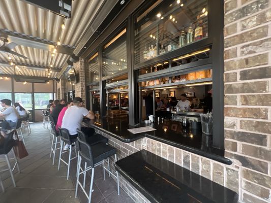 Marlow's Tavern by null