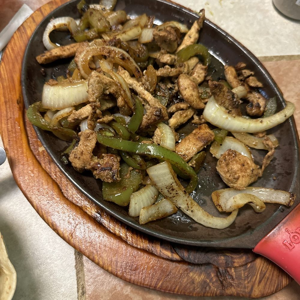 Old Mexico - Chickens fajitas - Mexican Near Me - Donalsonville, Georgia Old Mexico - Chickens fajitas - Mexican Near Me - Donalsonville, Georgia