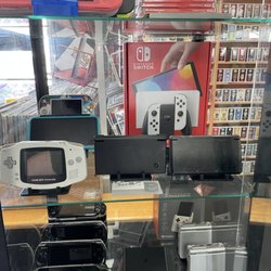 Hollywood Movies and Games - #retro #psp #gameboy #nintendo