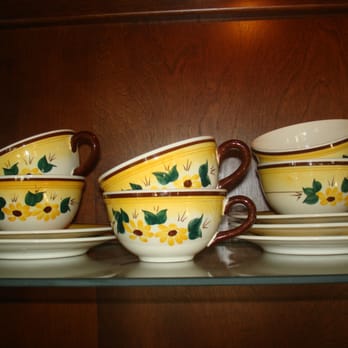 Goodwill Store & Donation Center - Perfect condition Vintage china "Brown Eyed Susan". - Thrift Stores Near Me - Westchester, Illinois Goodwill Store & Donation Center - Perfect condition Vintage china "Brown Eyed Susan". - Thrift Stores Near Me - Westchester, Illinois