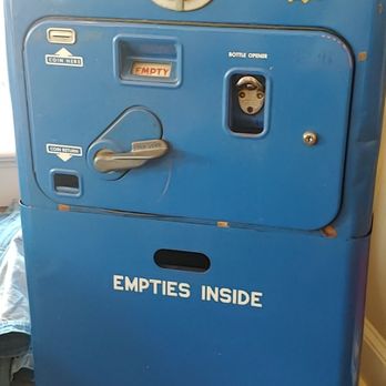 The Pepsi Store - Museums Near Me - New Bern, North Carolina