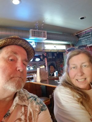 Montavilla Station by null