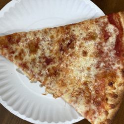 Antonio's Pizzeria - Cheese pizza