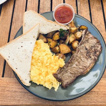 Limonada Bar + Brunch - Breakfast & Brunch Near Me - Miami Beach, Florida