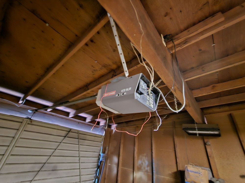 Advance Doors - Garage Door Contractor in Bakersfield, CA