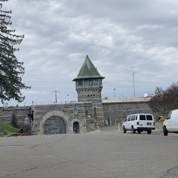 Folsom Prison Museum - On the boundary line of taking a photo of the Prison - Museums Near Me - Represa, California