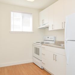 Woodview Apartments