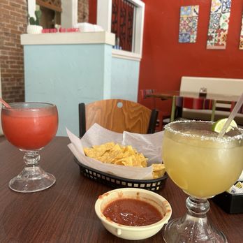 Dos Bros Mexican Restaurant - Delicious Daiquiri & Top Shelf Margarita - Seafood Near Me - New Haven, Missouri Dos Bros Mexican Restaurant - Delicious Daiquiri & Top Shelf Margarita - Seafood Near Me - New Haven, Missouri