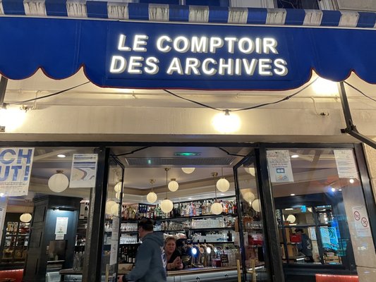Comptoir des Archives by null