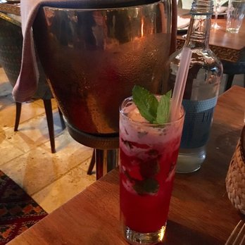 Momo - Momo cooler - Moroccan Near Me - London, XGL Momo - Momo cooler - Moroccan Near Me - London, XGL