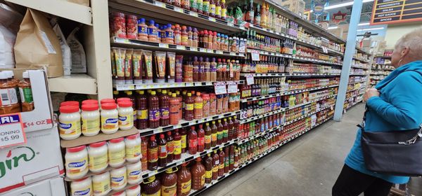 Carnival Market by null