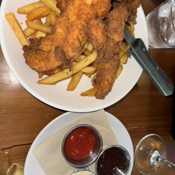 Water Tower Kitchen - Chicken Strips - New American Near Me - Campbell, California Water Tower Kitchen - Chicken Strips - New American Near Me - Campbell, California