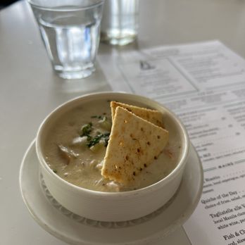 Harry's Beach House - Smoked Salmon Chowder - Breakfast & Brunch Near Me - Seattle, Washington