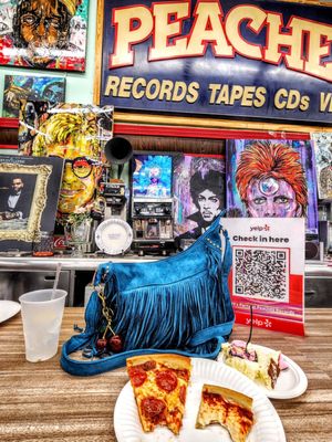 Peaches Records by null