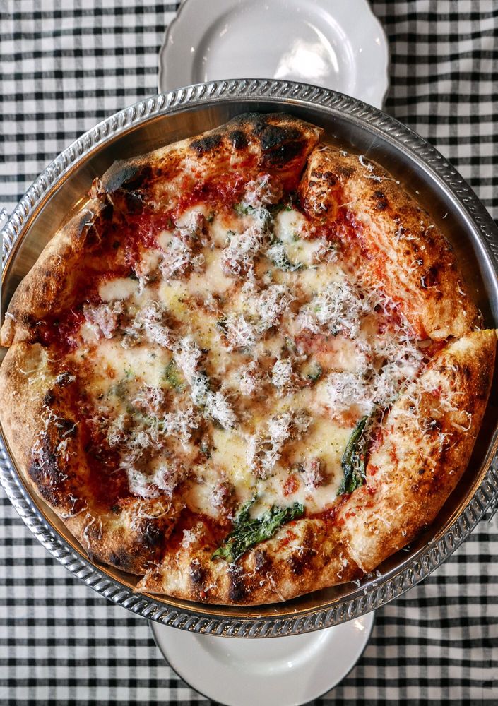 Folks Pizzeria