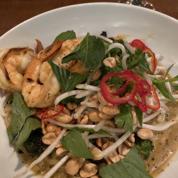 JOEY Bellevue - Panang Prawn Curry Bowl - New American Near Me - Bellevue, Washington