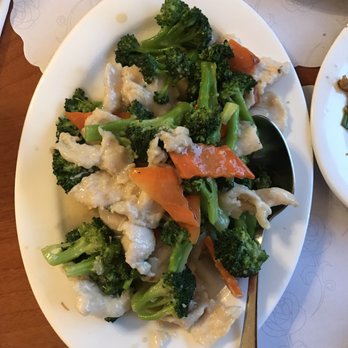Fortune Garden - Broccoli Chicken (ask for it with white sauce) - Chinese Near Me - Tracy, California Fortune Garden - Broccoli Chicken (ask for it with white sauce) - Chinese Near Me - Tracy, California