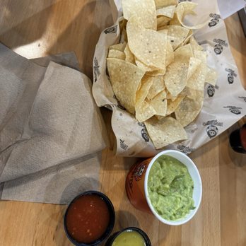 Dat Burrito Place - Guacamole and chips - Mexican Near Me - Destin, Florida