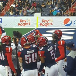 Washington Valor - Team huddle