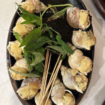 Bien Hen Restaurant - Oc Bien Nuong Bo Toi - IG @bougiefoodieboi - Seafood Near Me - Westminster, California Bien Hen Restaurant - Oc Bien Nuong Bo Toi - IG @bougiefoodieboi - Seafood Near Me - Westminster, California