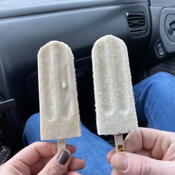 West Coast Pops - Cinnamon Horchata (left) and Coconut Cream (right) - Desserts Near Me - Bellingham, Washington West Coast Pops - Cinnamon Horchata (left) and Coconut Cream (right) - Desserts Near Me - Bellingham, Washington