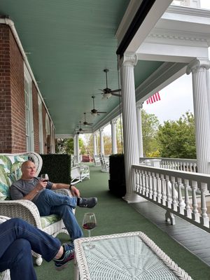 The Martha Washington Inn & Spa by null