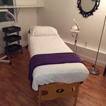 Spa Care Center - Nice massage room! - Waxing Near Me - Fort Lauderdale, Florida Spa Care Center - Nice massage room! - Waxing Near Me - Fort Lauderdale, Florida