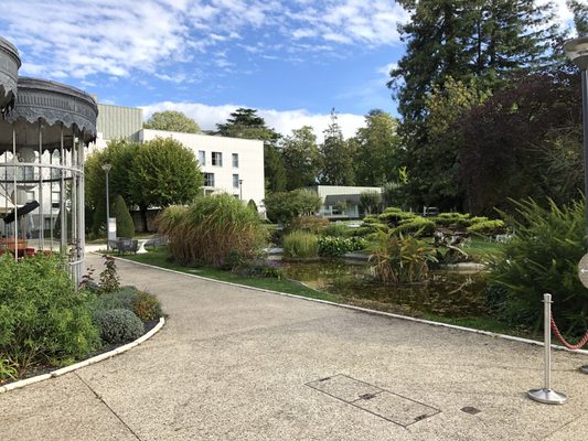 Château Belmont Tours by The Crest Collection by null