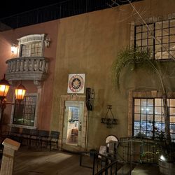 Gypsy Bistro - Exterior