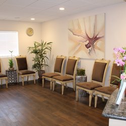 Narek Ovsepian, DDS - Plenty O' Smiles - Waiting Room
