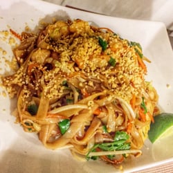 Taste East - Fettuccine di riso fuori menù