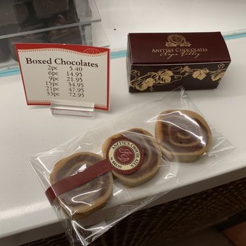 Anettes Chocolates - Boxed chocolate prices - Candy Stores Near Me - Napa, California