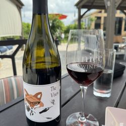The Nice Winery - Patio with the Vixen