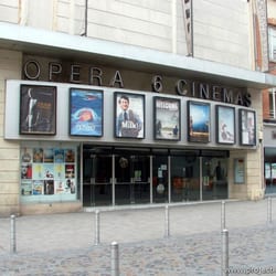 Cinéma Opéra - Façade avant.