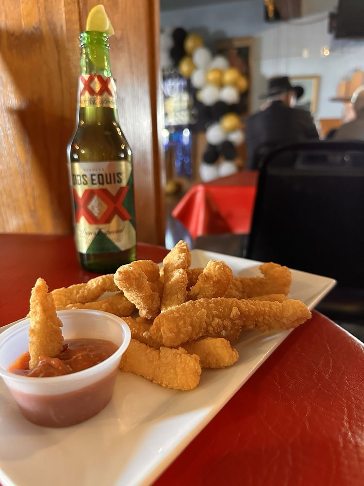 QUARTZSITE YACHT CLUB CLOSED Updated September 2024 85 Photos