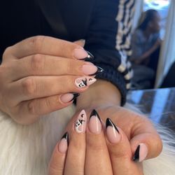 Lux Nails