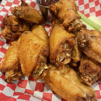 Lola's Burger & Tequila Bar - Lola's Chicken Wings - Burgers Near Me - Roswell, Georgia