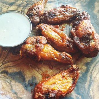 Ché O'Bryonville - Wings special - Tapas Bars Near Me - Cincinnati, Ohio Ché O'Bryonville - Wings special - Tapas Bars Near Me - Cincinnati, Ohio