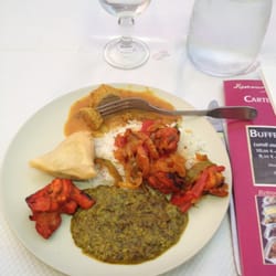 Le Prince Indien - chicken tikka masala, samosa, basamati rice, Indian meatball, palek spinach