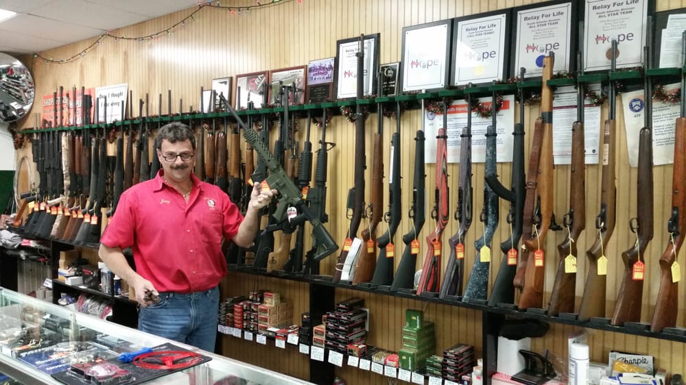 PERRY PAWN SHOP Updated August 2024 522 General Courtney Hodges