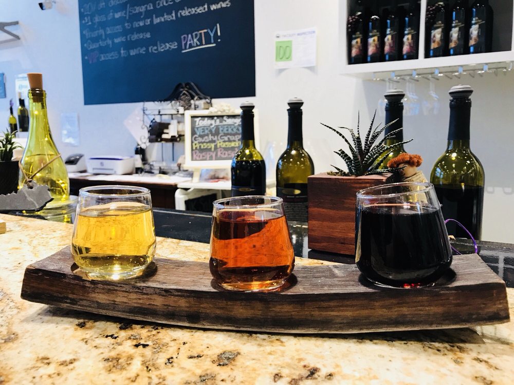 Chrisman Mill Vineyards &  Winery - vineyard in Nicholasville, KY