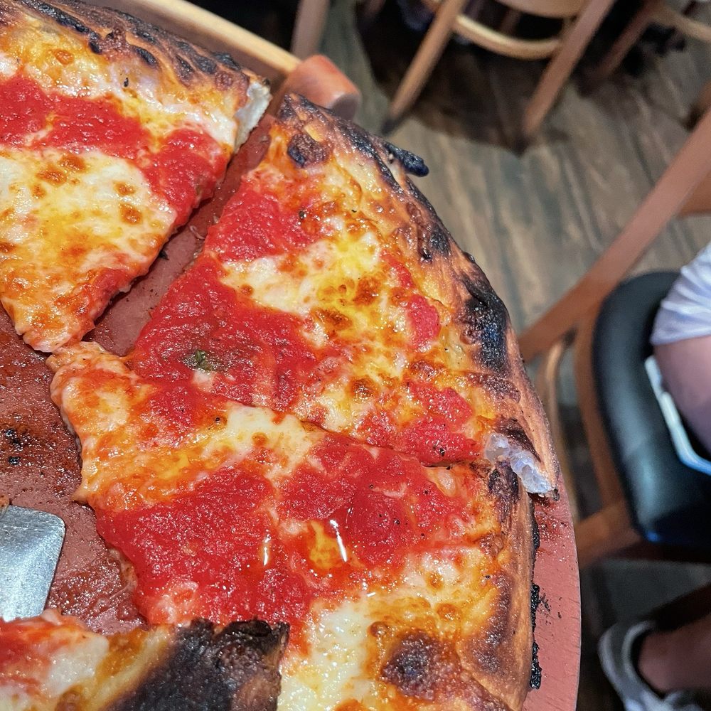 Sicilian Oven - Plain pizza was delicious - Pizza Near Me - Plantation, Florida Sicilian Oven - Plain pizza was delicious - Pizza Near Me - Plantation, Florida