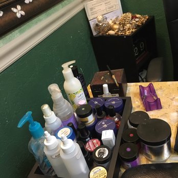 Avenue Salon - Her set up is really clean and professional - Hair Salons Near Me - Stockton, California Avenue Salon - Her set up is really clean and professional - Hair Salons Near Me - Stockton, California