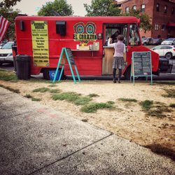 El Corazón Foodtruck - The exterior.