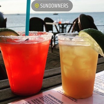 Sundowners - Bar drinks - Seafood Near Me - Key Largo, Florida