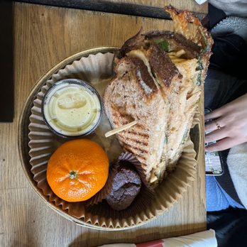 UT47 Kitchen & Bar - Breakfast & Brunch Near Me - New York, New York