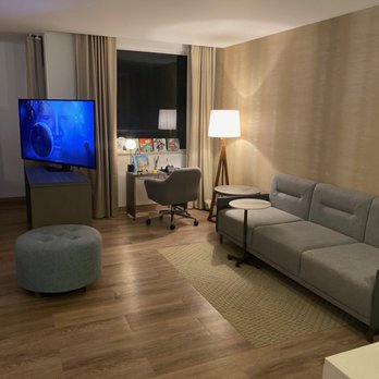 Residence Inn Cancun Hotel Zone - View of desk and sofa - Hotels & Travel Near Me - Cancún, ROO Residence Inn Cancun Hotel Zone - View of desk and sofa - Hotels & Travel Near Me - Cancún, ROO