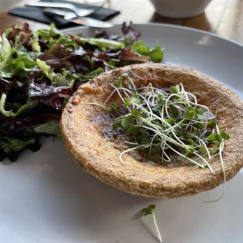 Le Garage - Quiche Lorraine - French Near Me - Sausalito, California Le Garage - Quiche Lorraine - French Near Me - Sausalito, California