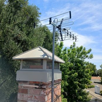 OTA Communications - Another view of the antenna mounted to the pole - Security Systems Near Me OTA Communications - Another view of the antenna mounted to the pole - Security Systems Near Me