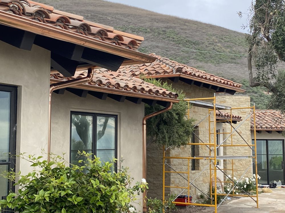 Slide of Humphreys Rain Gutters